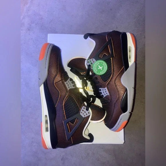 NIB Nike Air Jordan 4
